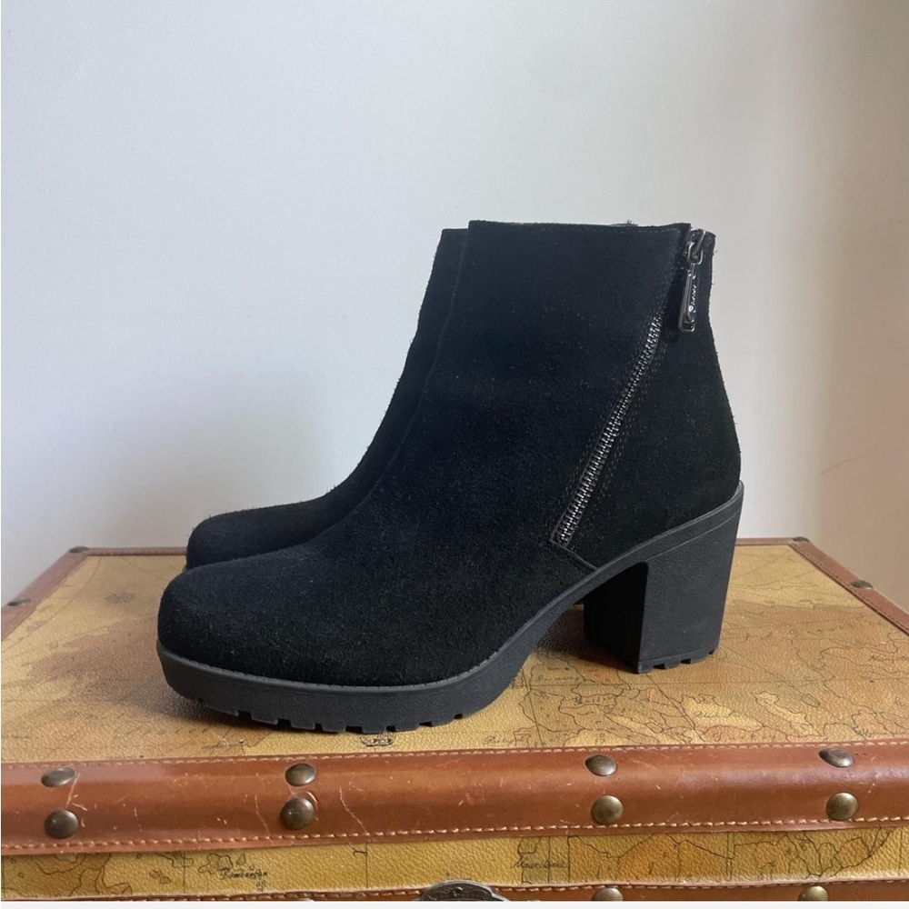 Blondo Black waterproof Ankle Boots